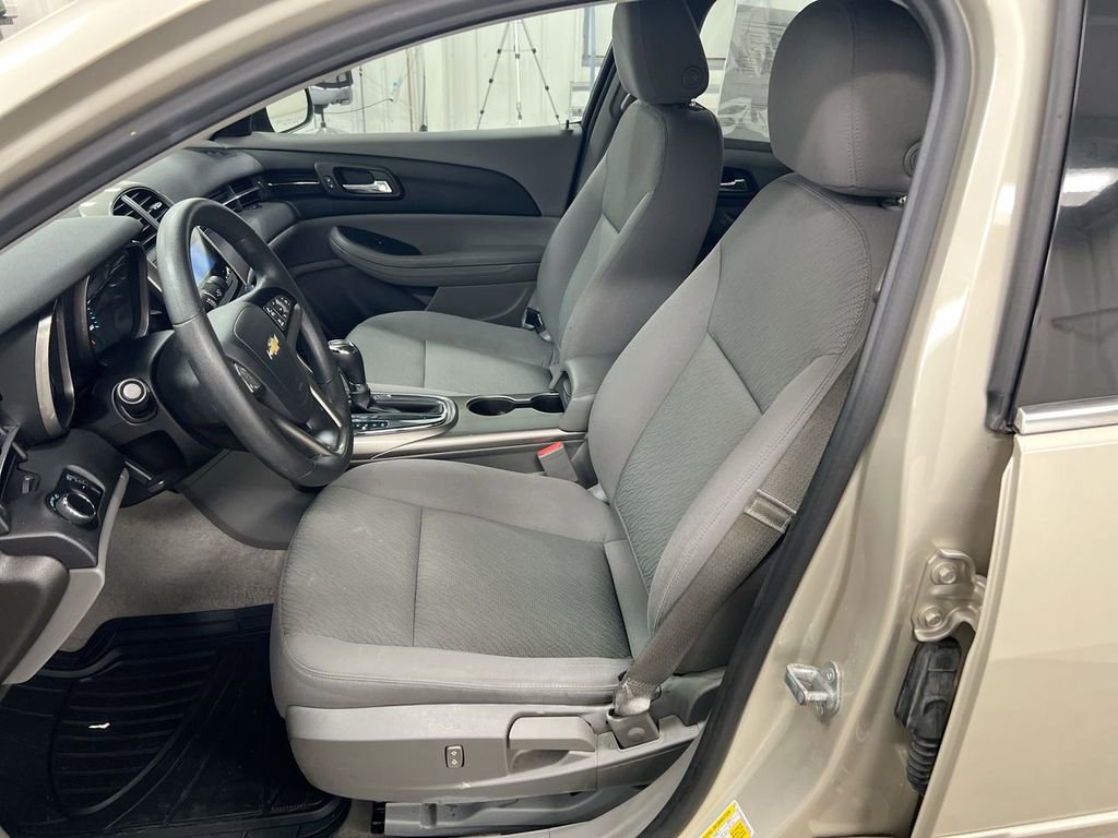 Used 2013 Chevrolet Malibu LS w/ Protection Package image 18