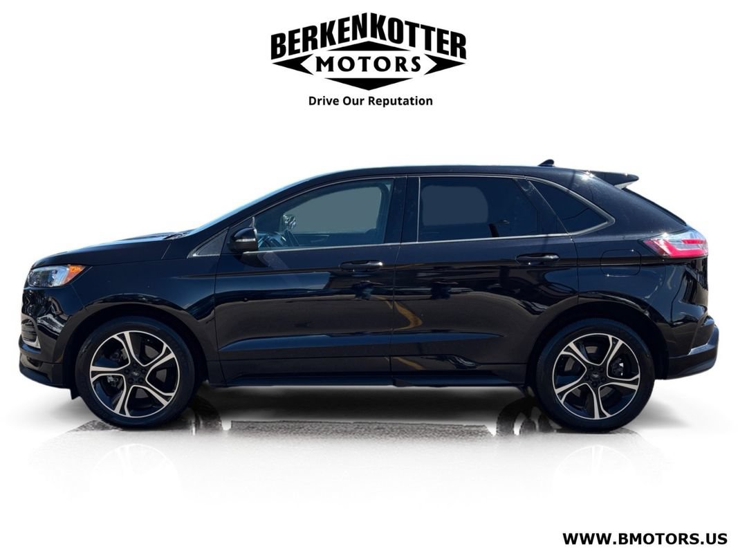 Used 2019 Ford Edge ST w/ Convenience Package AWD/4WD image 6