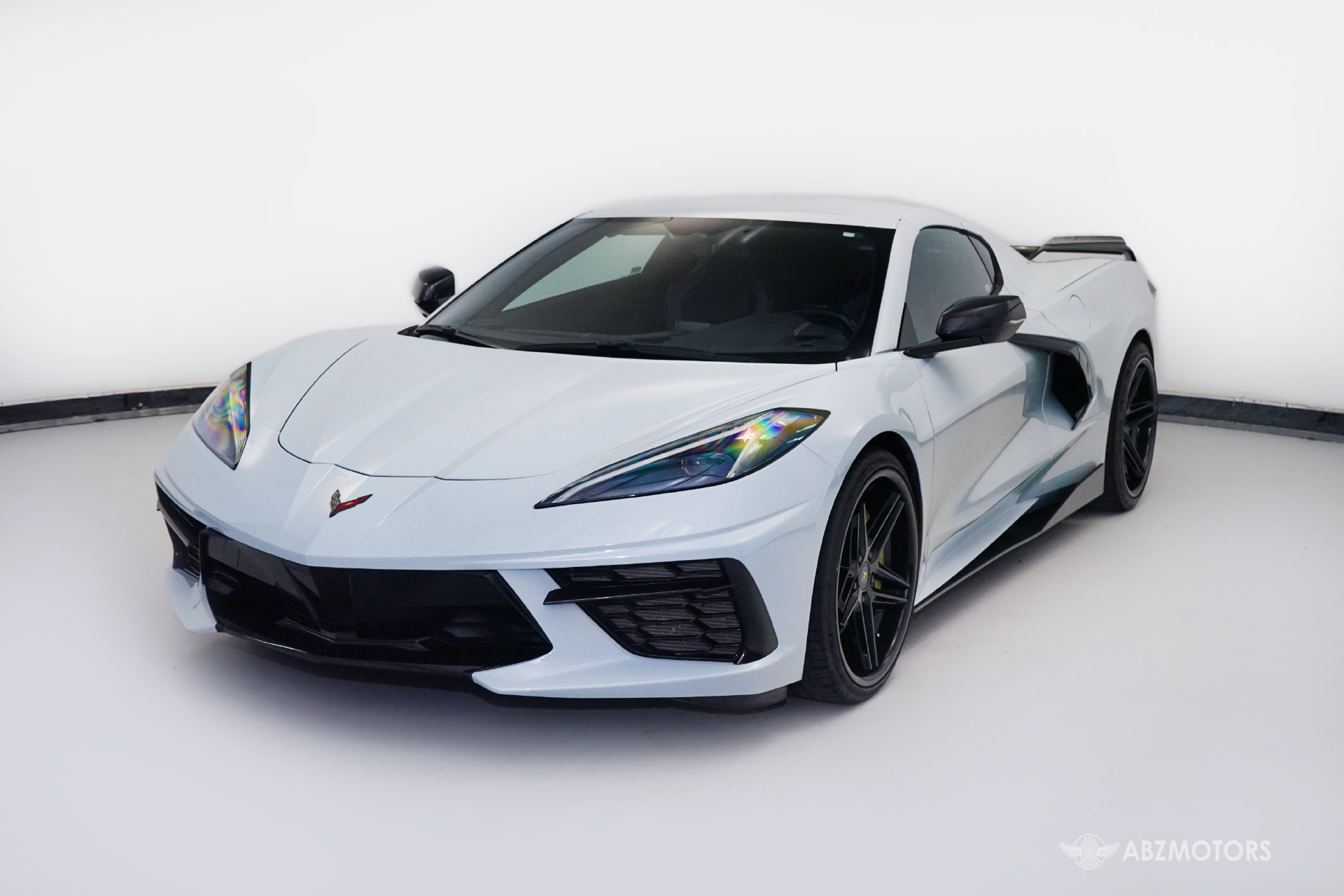 Used 2021 Chevrolet Corvette Stingray Coupe w/ Z51 Performance Package RWD image 2
