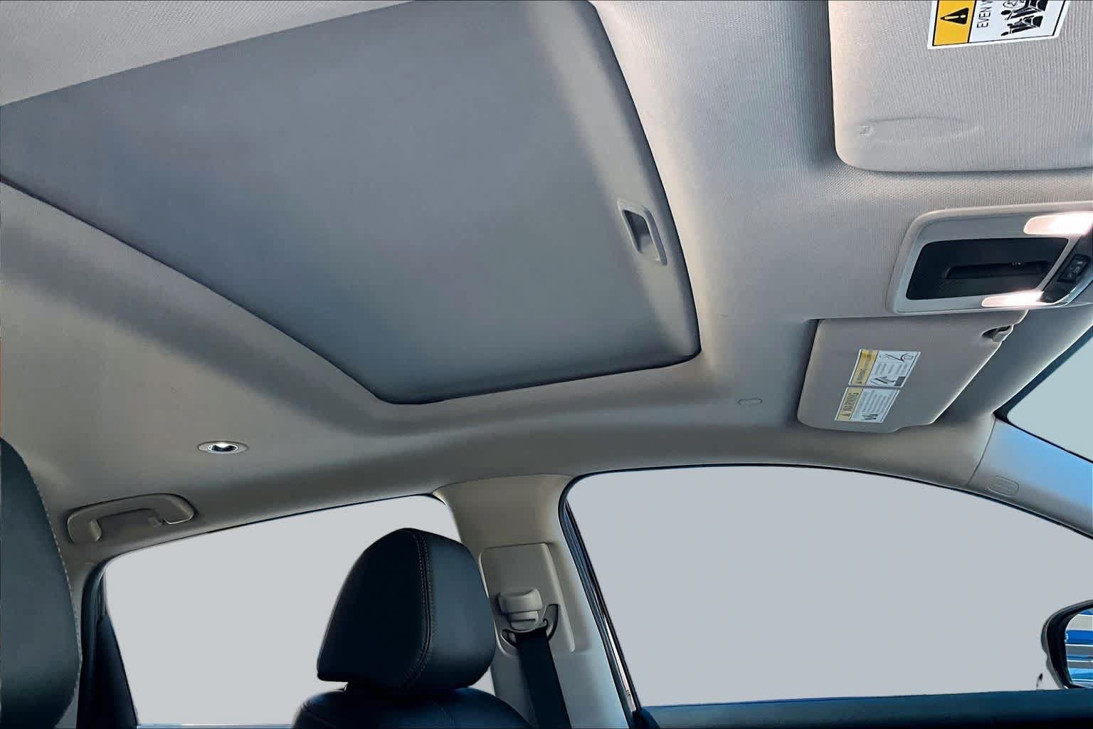 Used 2025 Honda HR-V EX-L image 13