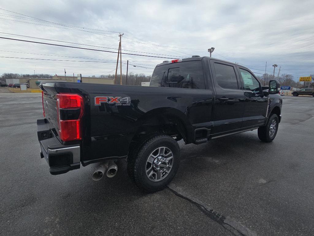 New 2025 Ford F350 Lariat w/ FX4 Off-Road Package image 6