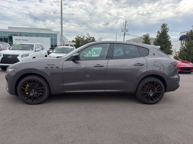 Used 2023 Maserati Levante Modena AWD/4WD image 16