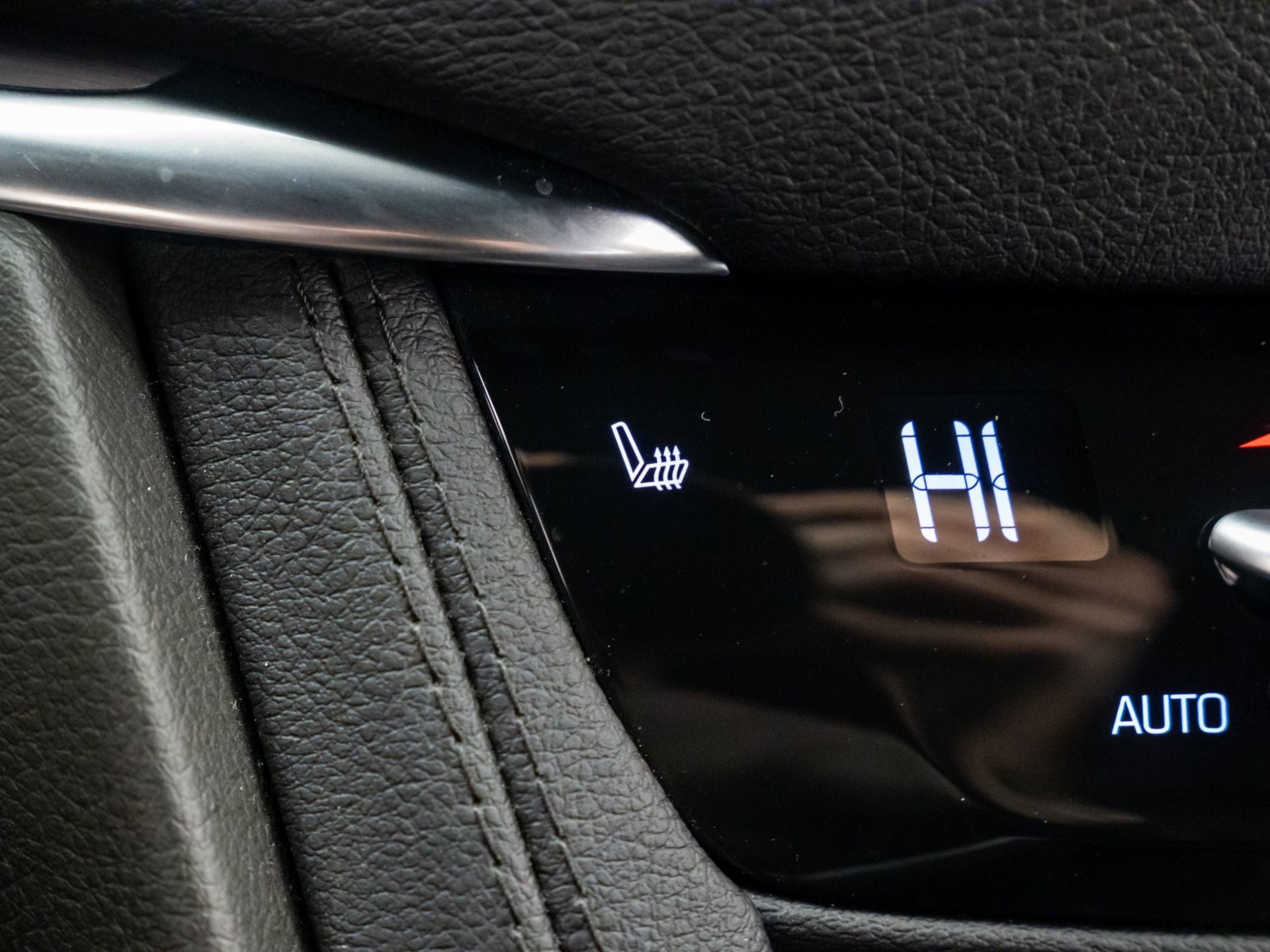 Certified 2023 Cadillac XT5 Luxury image 27