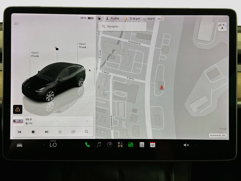 Used 2022 Tesla Model Y Long Range AWD/4WD image 14