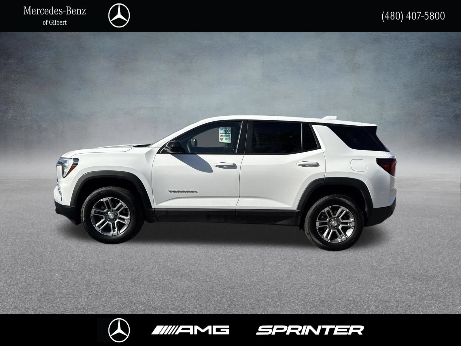 Used 2026 GMC Terrain Elevation FWD image 2