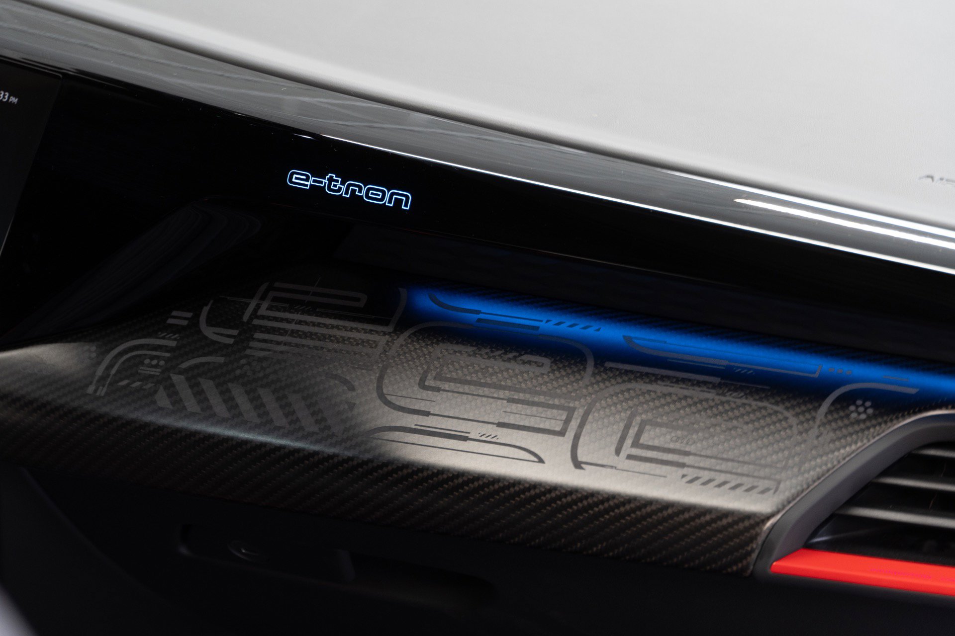 Used 2023 Audi RS e-tron GT image 35