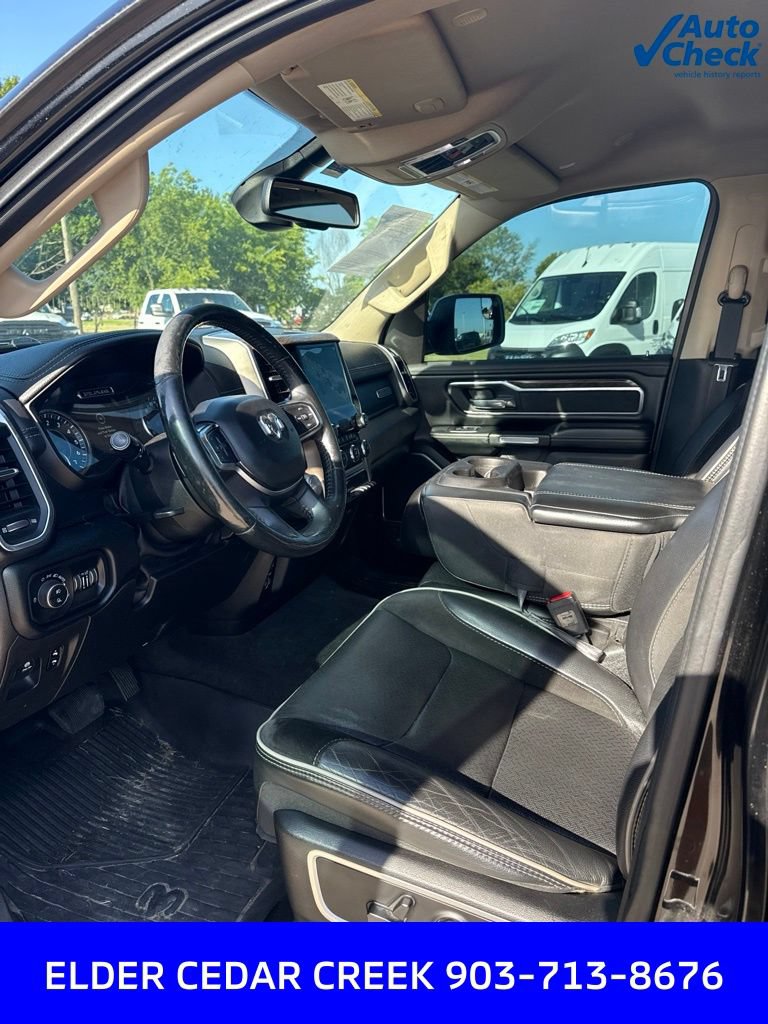 Used 2019 RAM 1500 Laramie AWD/4WD image 11