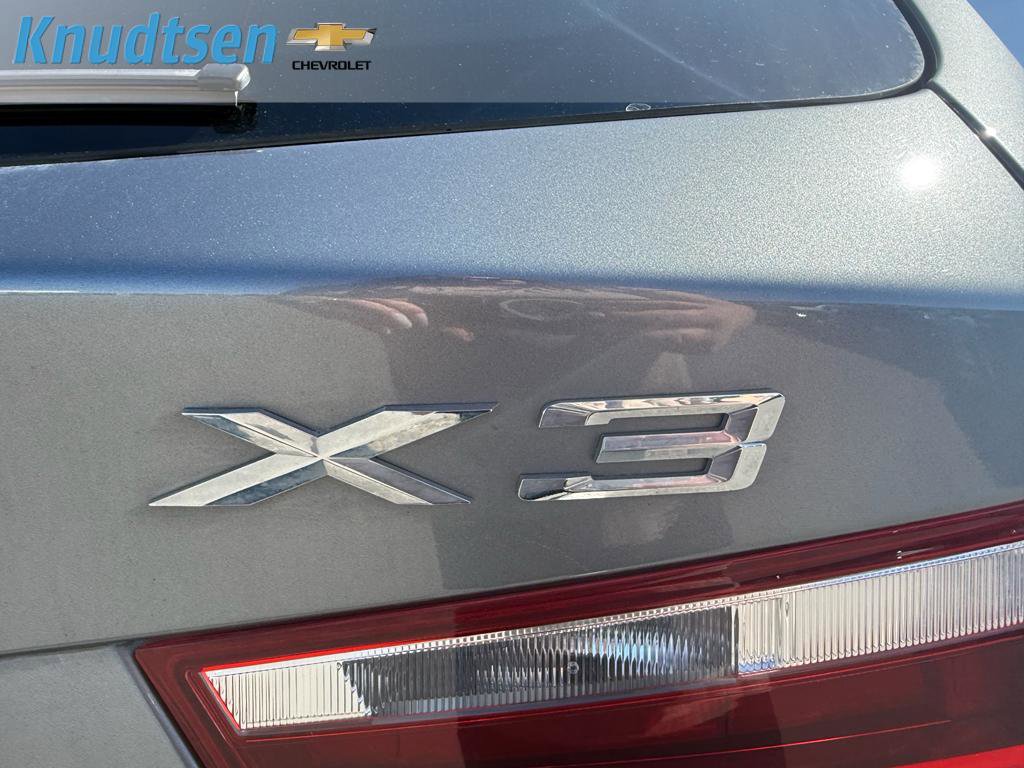 Used 2017 BMW X3 xDrive28i image 10