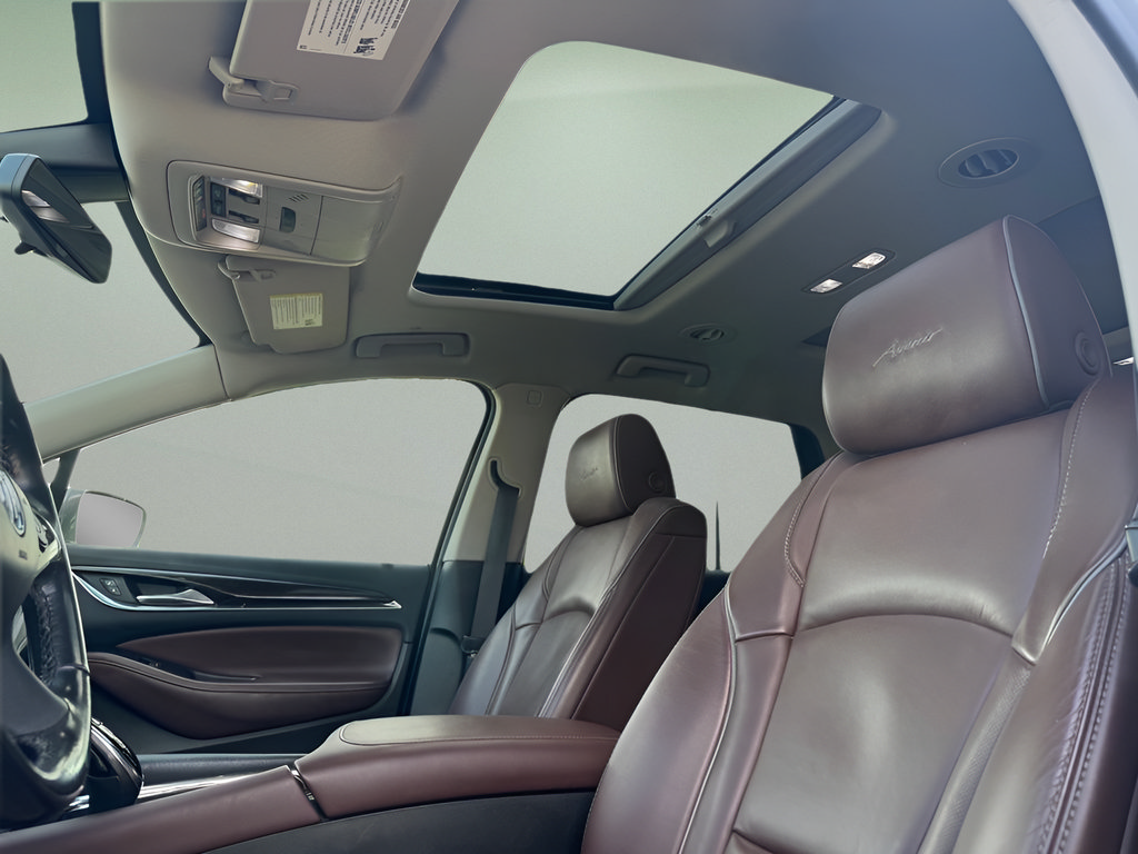 Used 2018 Buick Enclave Avenir w/ Trailering Package FWD image 21