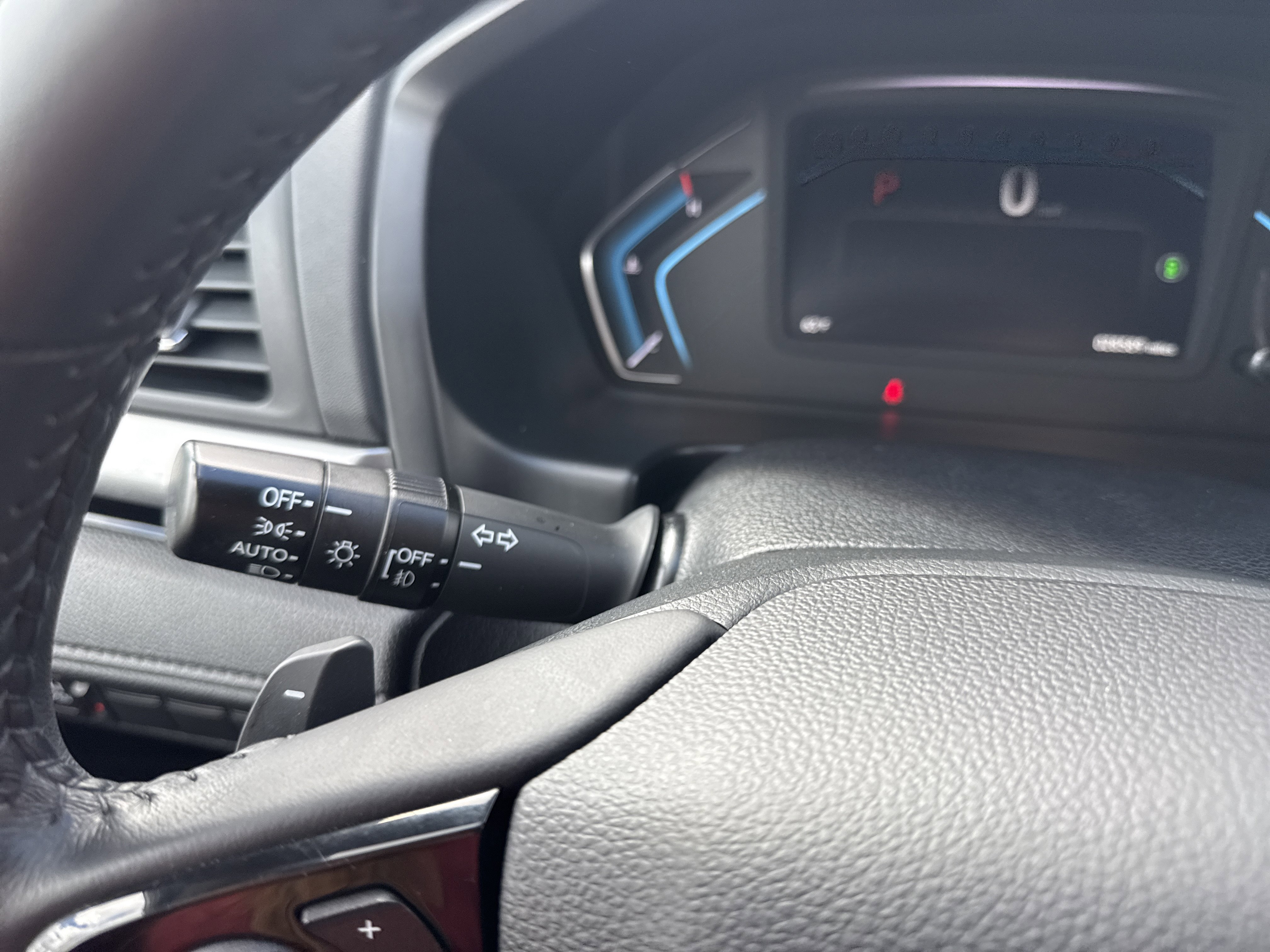 Certified 2024 Honda Odyssey Touring image 27