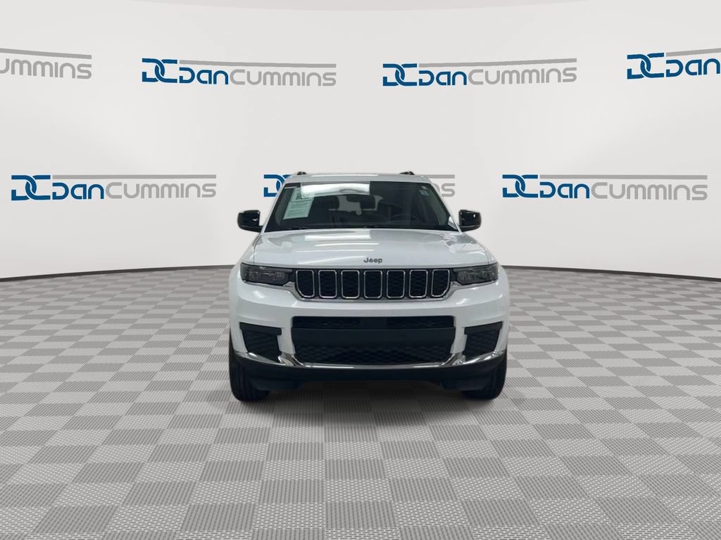 Used 2022 Jeep Grand Cherokee L Laredo w/ Luxury Tech Group I AWD/4WD image 3