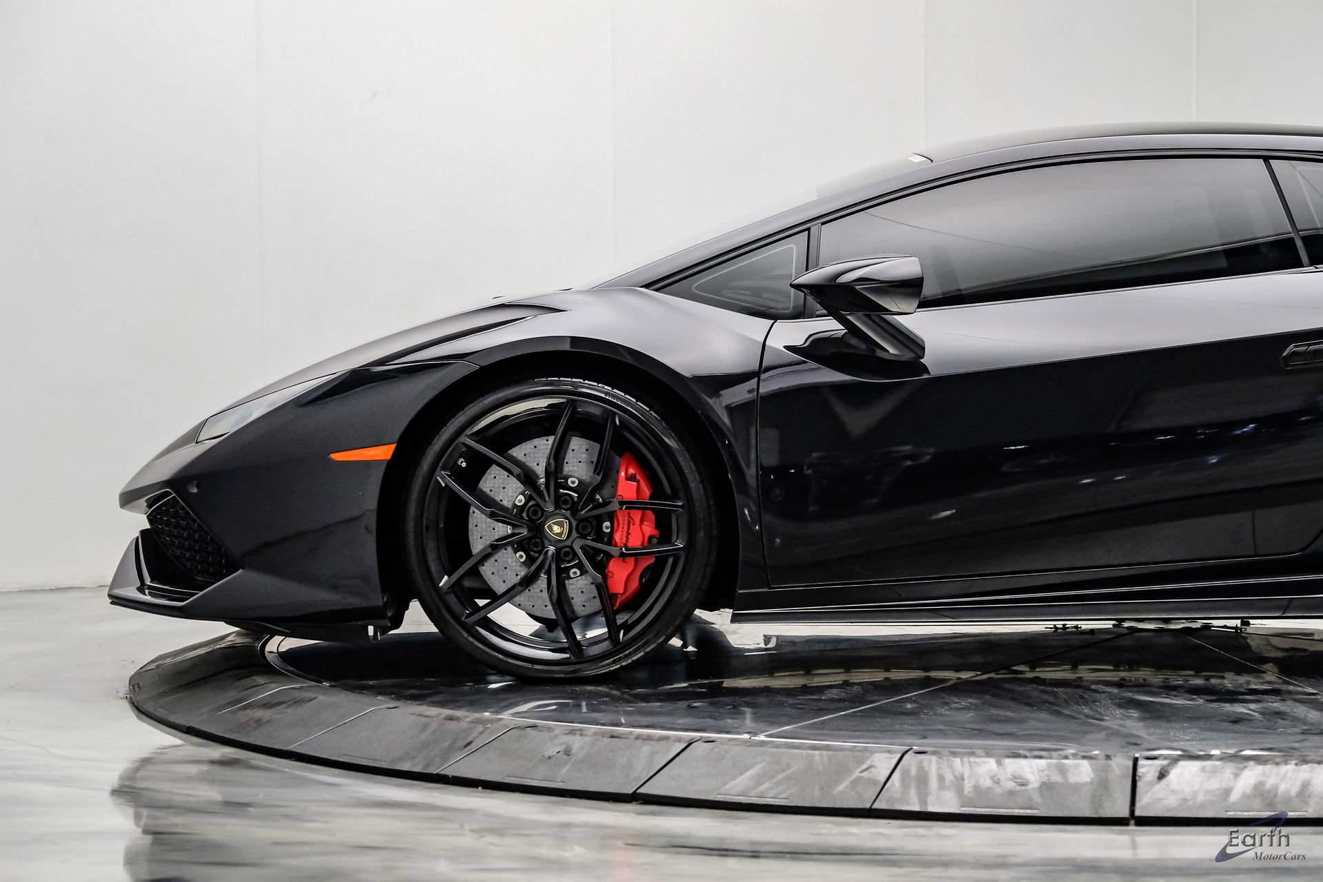 Used 2015 Lamborghini Huracan LP 610-4 AWD/4WD image 10