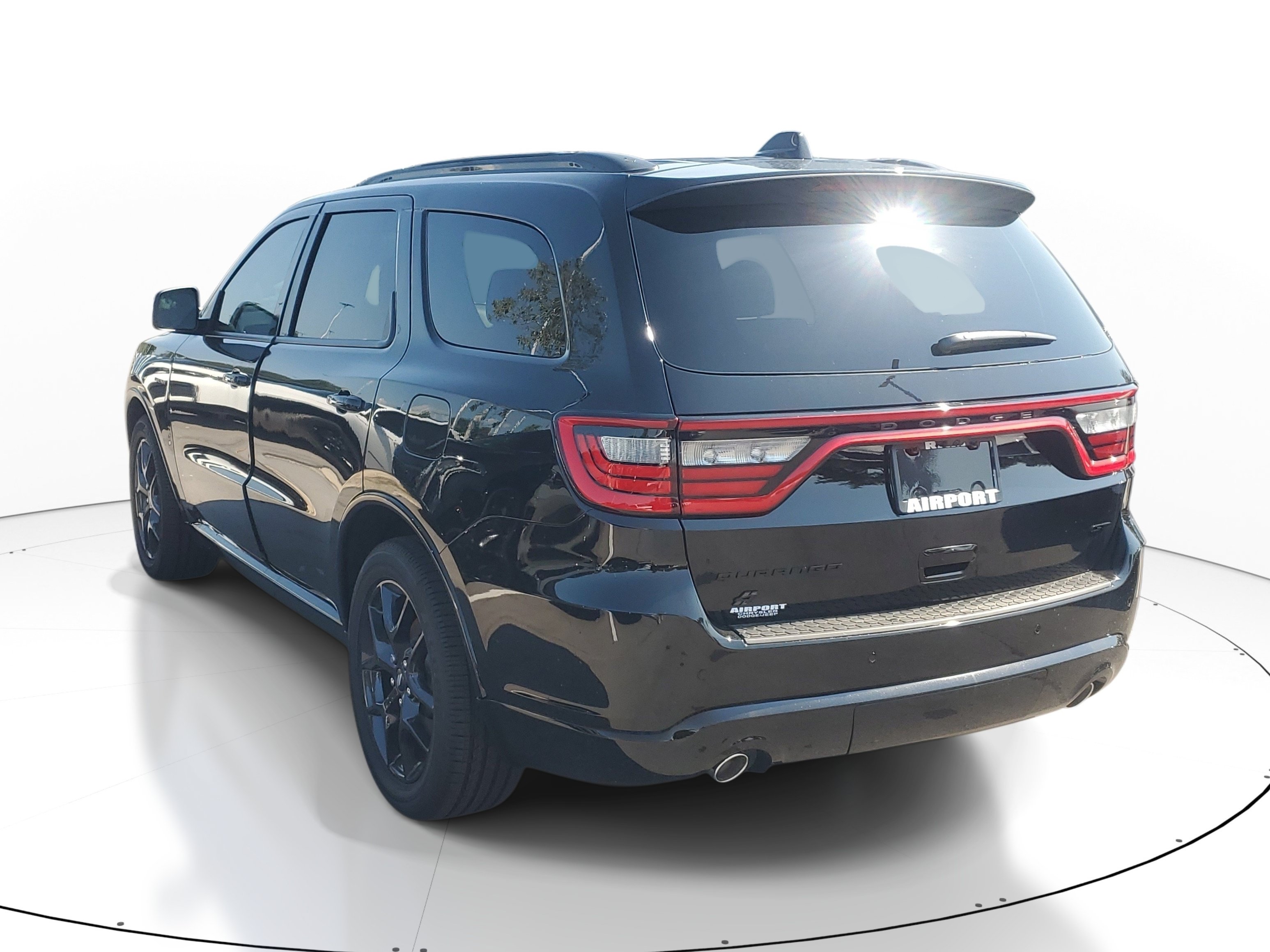 New 2026 Dodge Durango GT w/ Blacktop Package AWD/4WD image 4