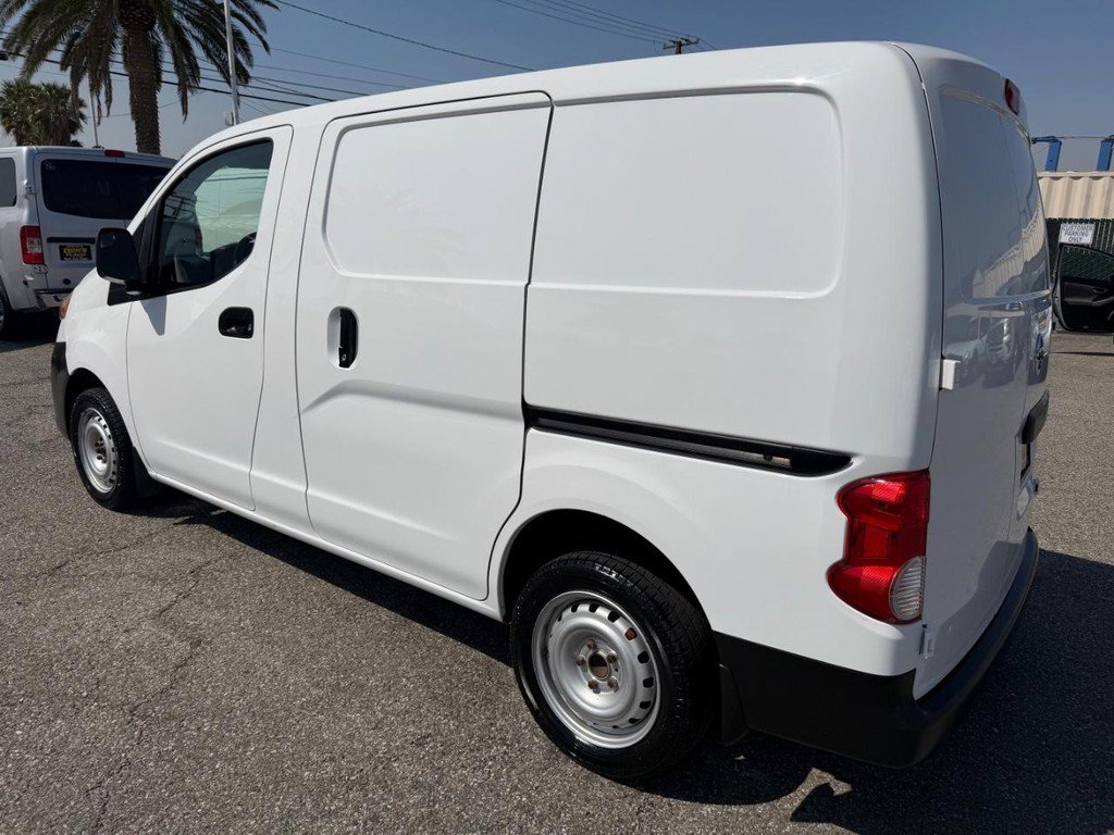 Used 2019 Nissan NV200 S image 9