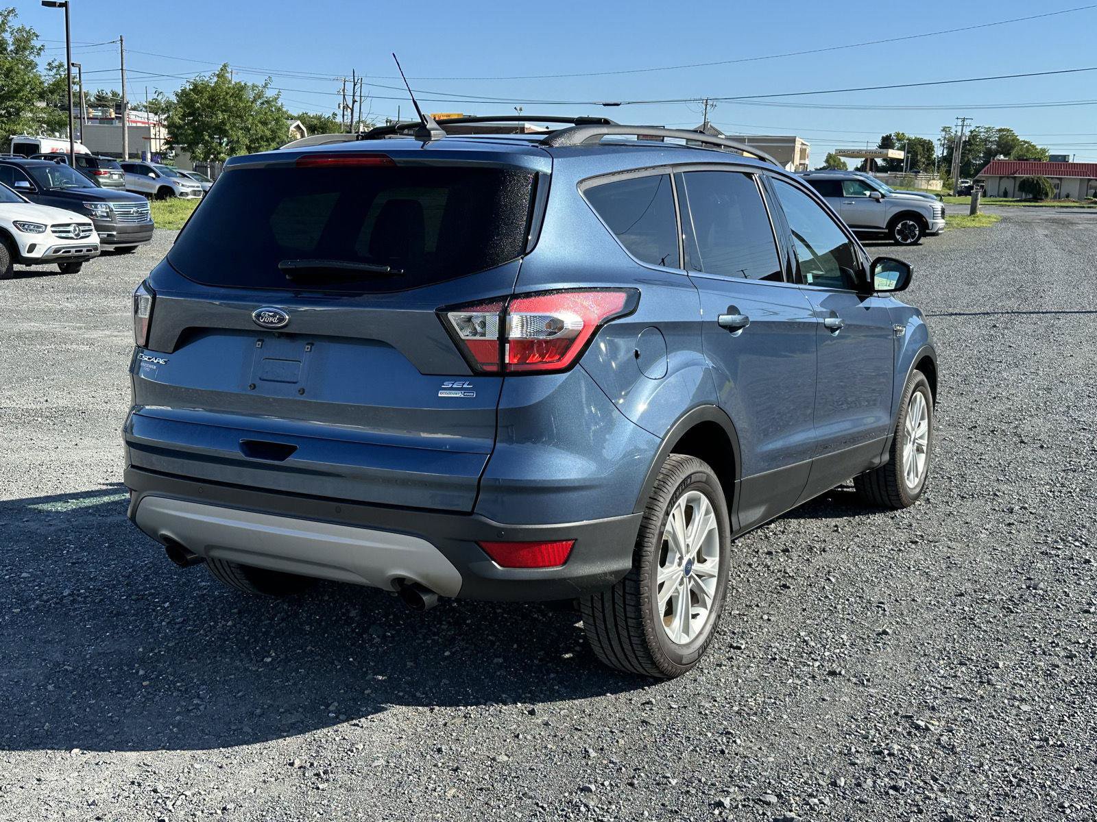 Used 2018 Ford Escape SEL w/ Ford Safe & Smart Package AWD/4WD image 8