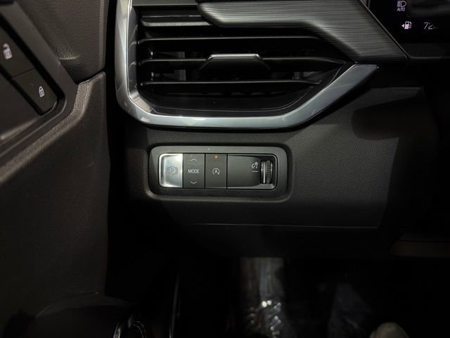 Certified 2025 GMC Acadia Elevation image 19