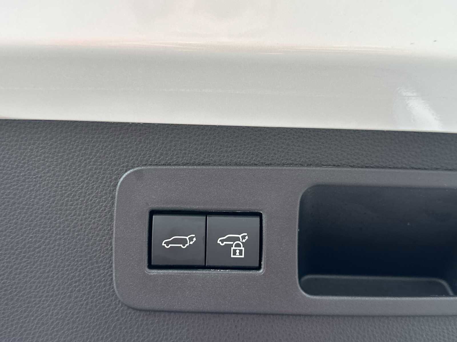 Used 2026 Lexus LX 700h Overtrail image 26