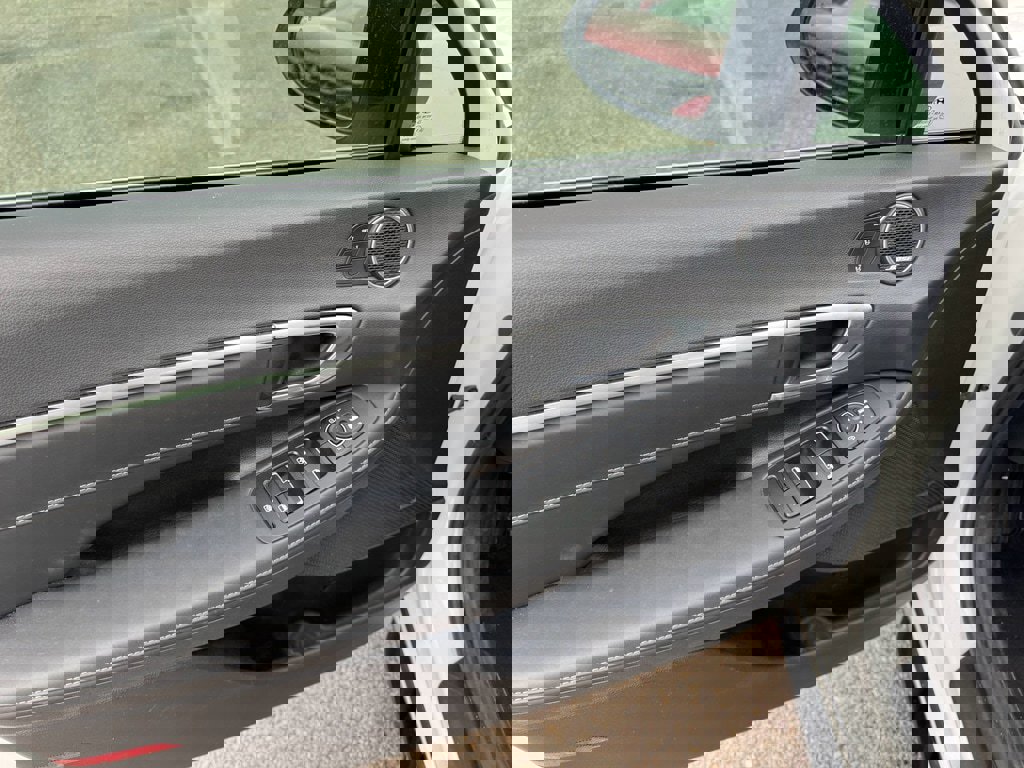 Used 2020 Hyundai Sonata Limited image 15