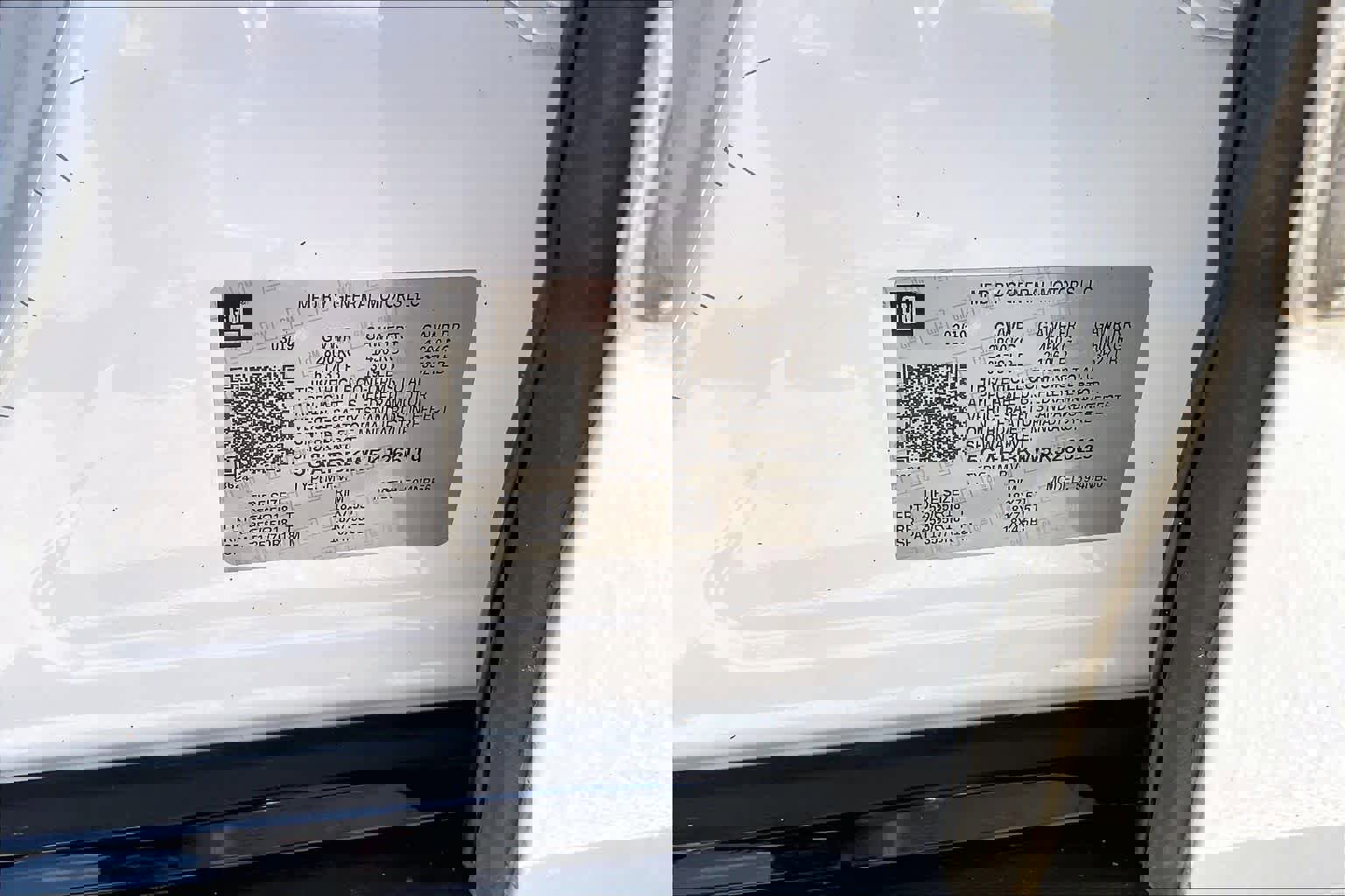 Used 2019 Buick Enclave Essence image 34