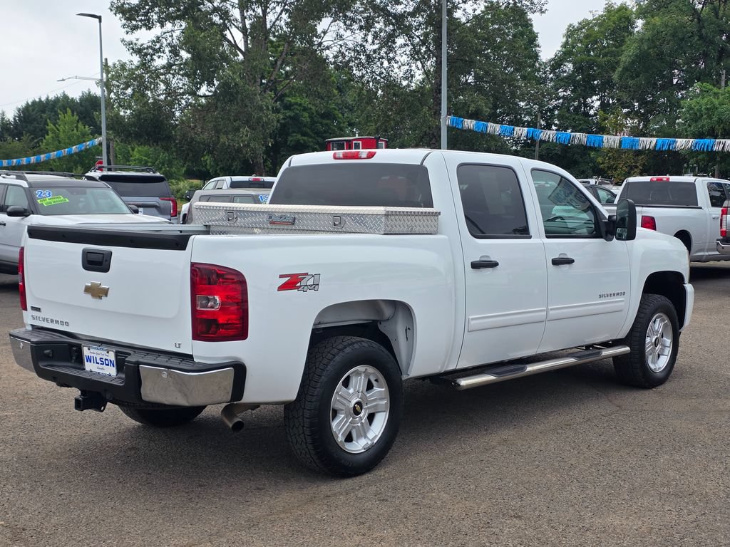 Used 2011 Chevrolet Silverado 1500 LT w/ All-Star Edition AWD/4WD image 27