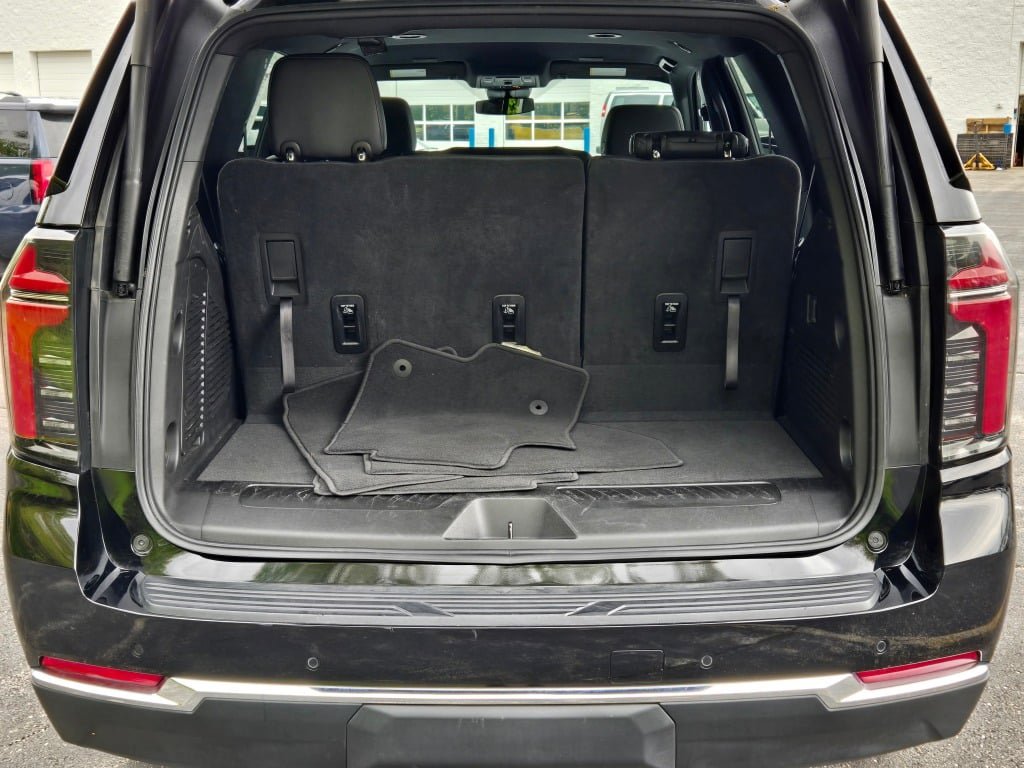 Certified 2025 Chevrolet Tahoe LT AWD/4WD image 15