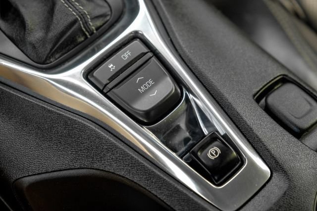 Used 2017 Chevrolet Camaro LT RWD image 30