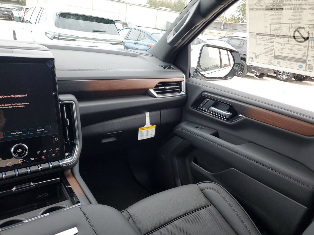 New 2026 GMC Yukon XL Denali w/ Sun & Power Step Package AWD/4WD image 15