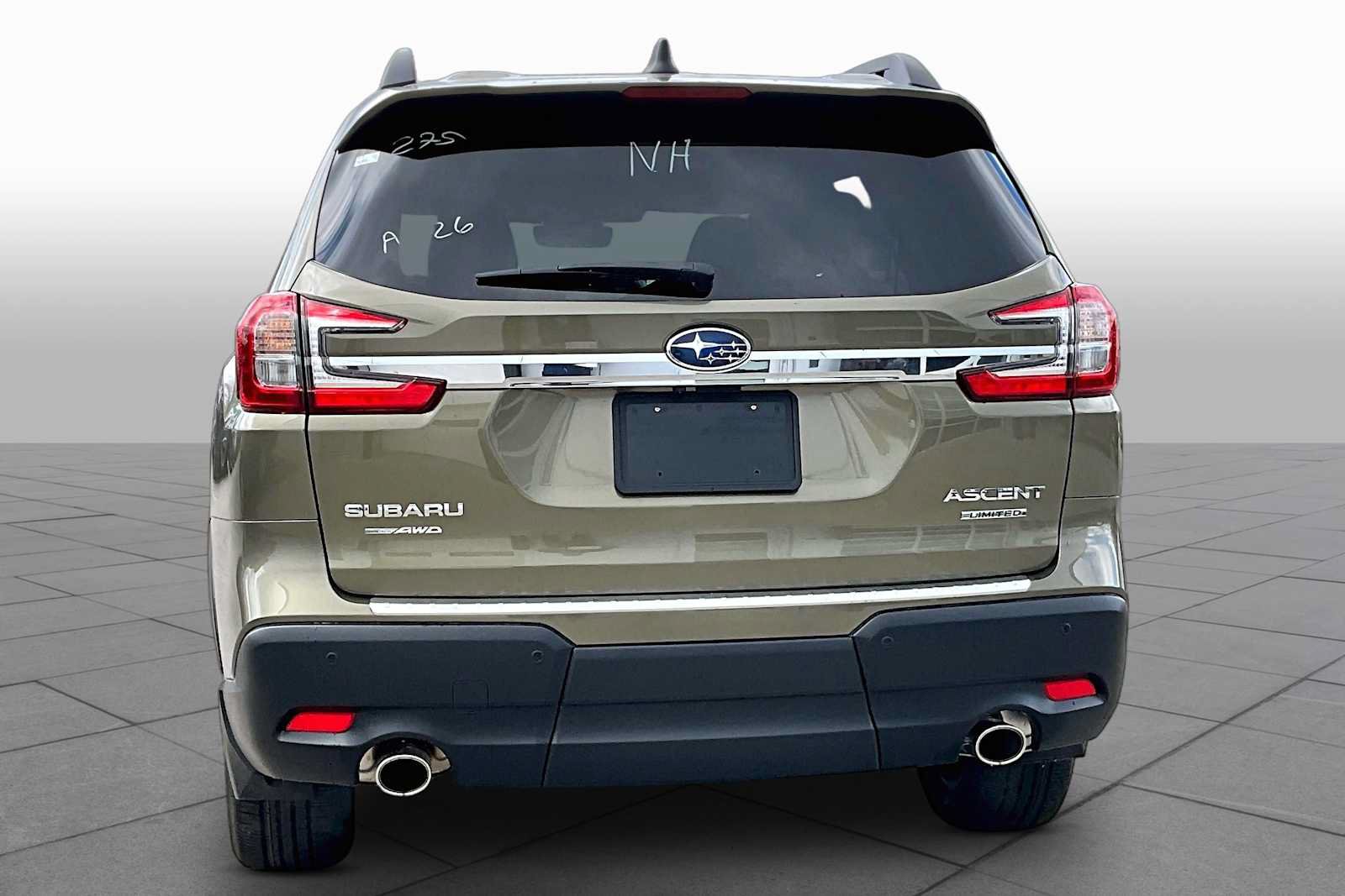 New 2026 Subaru Ascent Limited AWD/4WD image 4