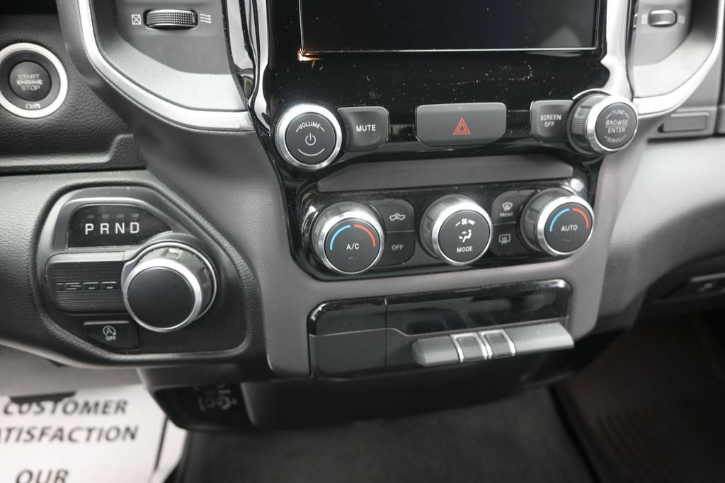 Used 2020 RAM 1500 Big Horn RWD image 14