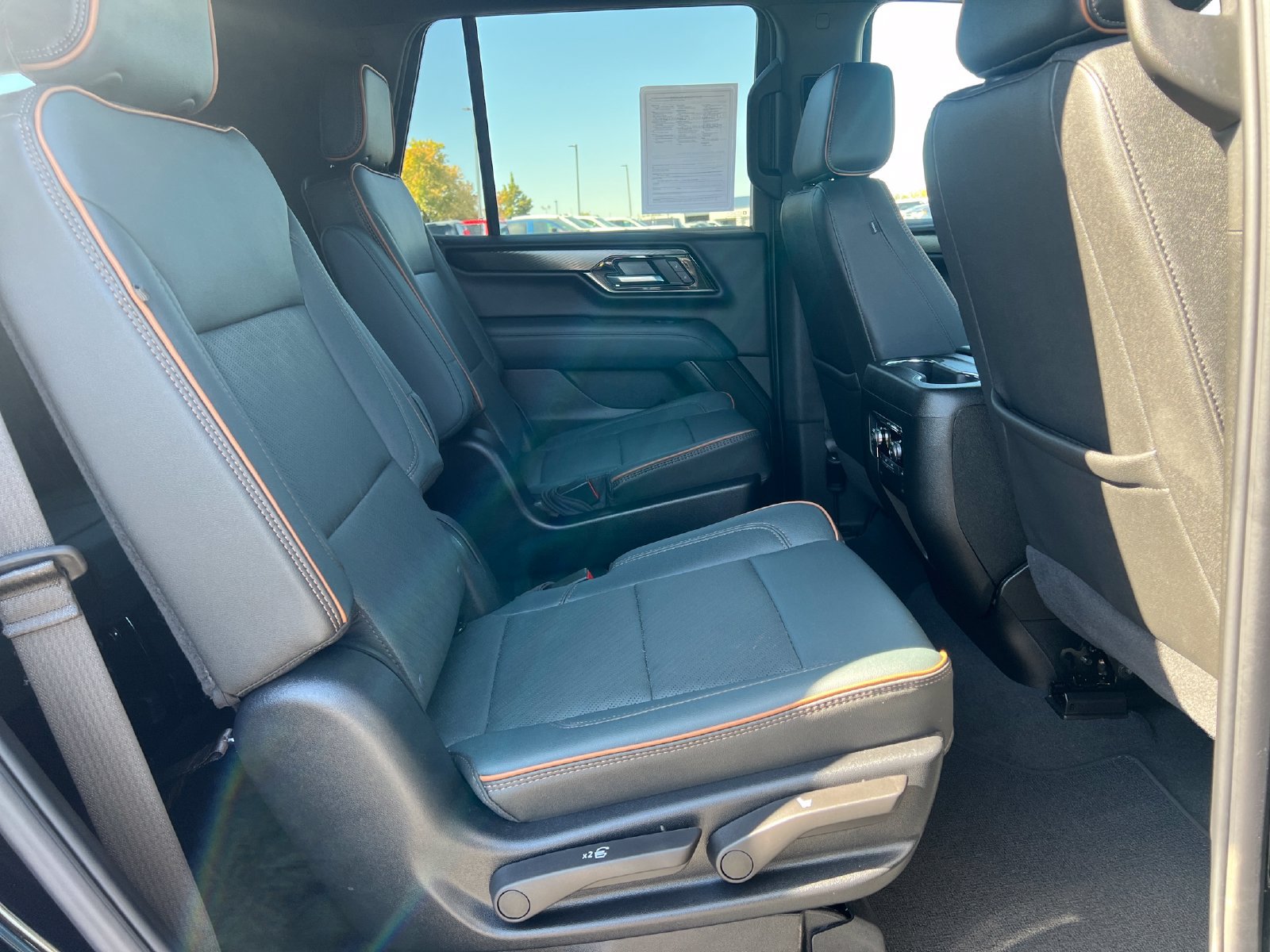Used 2026 GMC Yukon AT4 w/ Premium Trailering Package AWD/4WD image 26