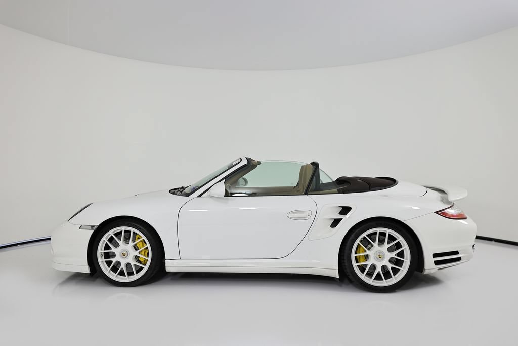 Used 2012 Porsche 911 Turbo S AWD/4WD image 2
