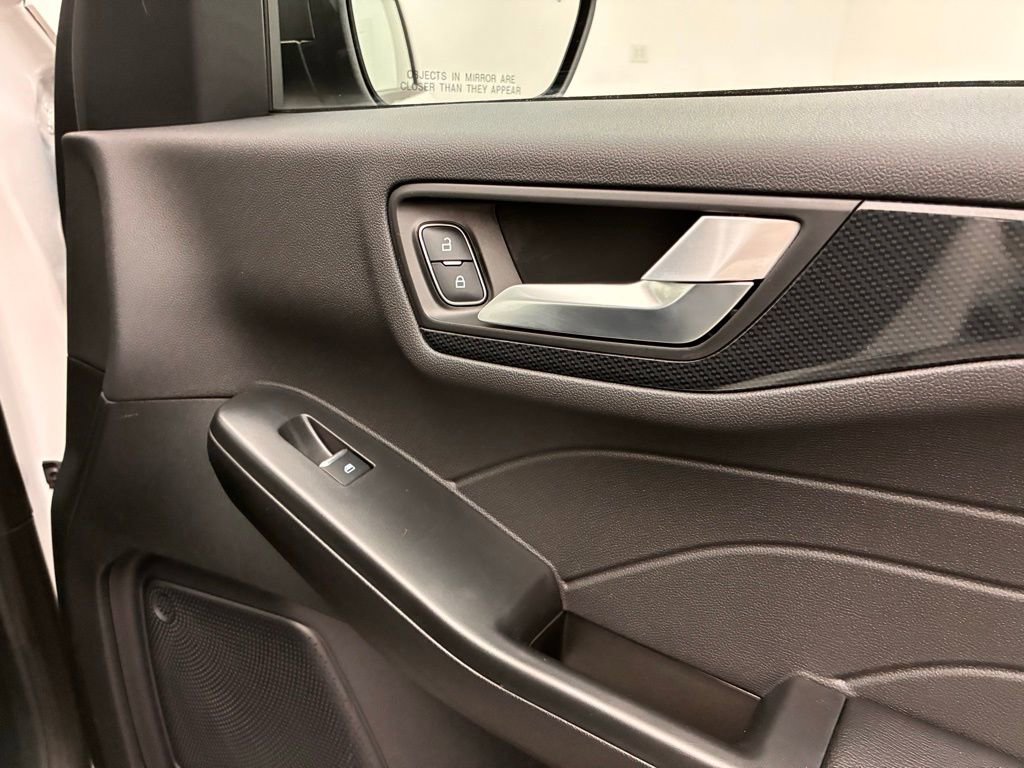 New 2026 Ford Escape ST-Line w/ Cold Weather Package image 26