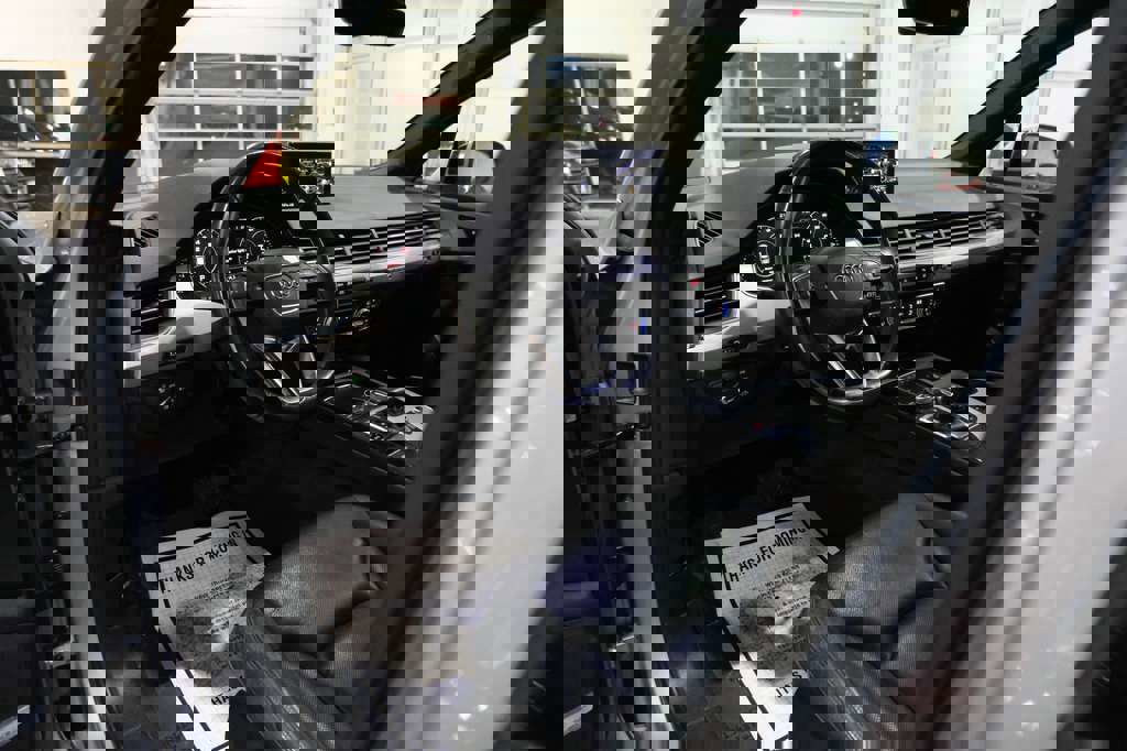 Used 2019 Audi Q7 2.0T Premium Plus image 16