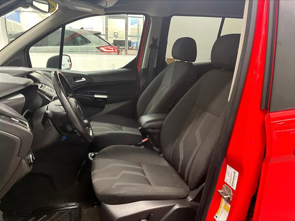 Used 2018 Ford Transit Connect XLT image 10