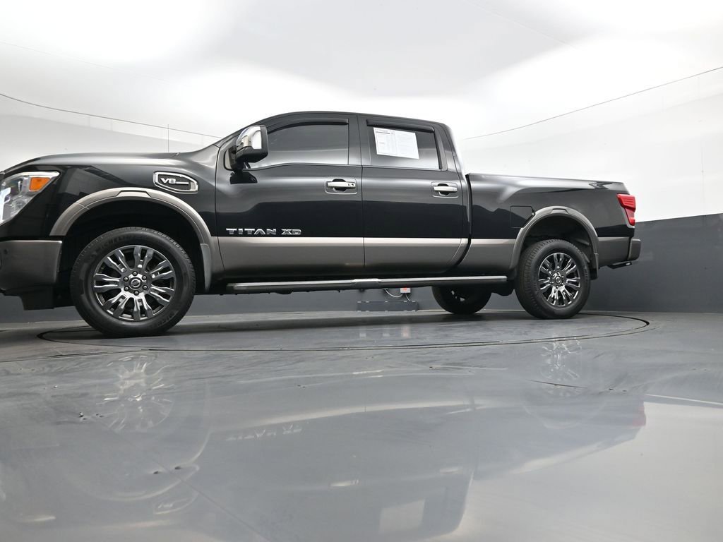 Used 2019 Nissan Titan Platinum Reserve w/ Platinum Utility Package image 43