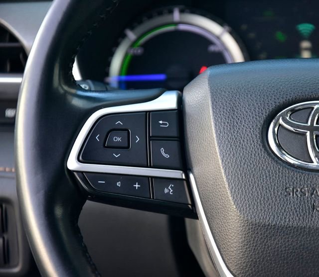 Used 2023 Toyota Highlander Bronze Edition image 22