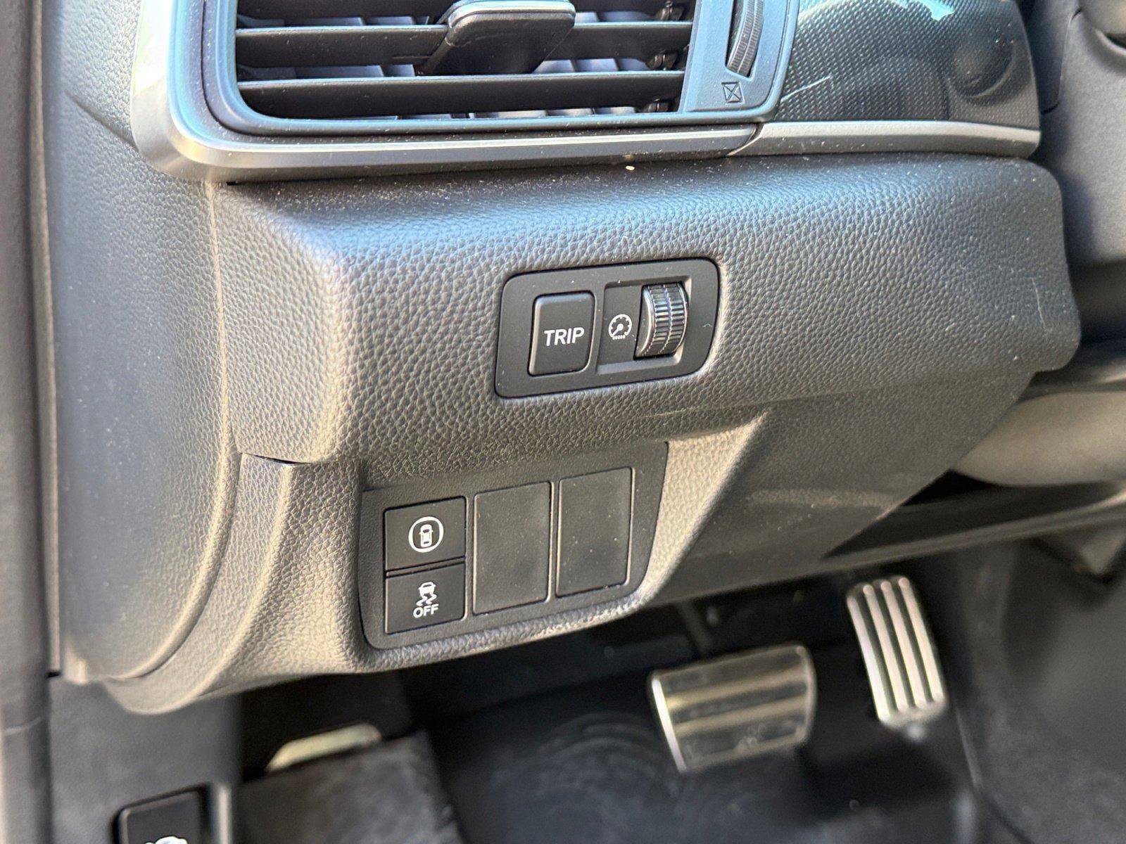 Used 2022 Honda Accord Sport image 17