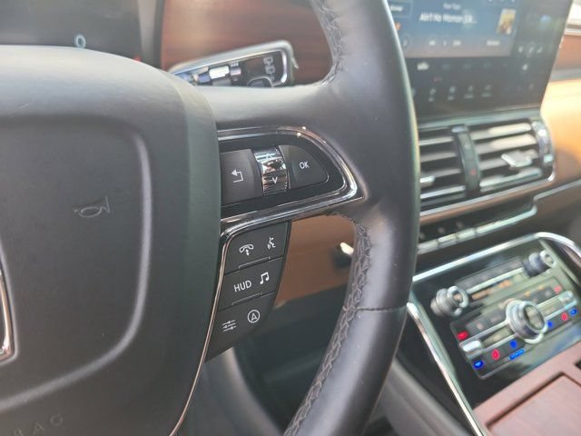 Certified 2023 Lincoln Navigator Reserve AWD/4WD image 27