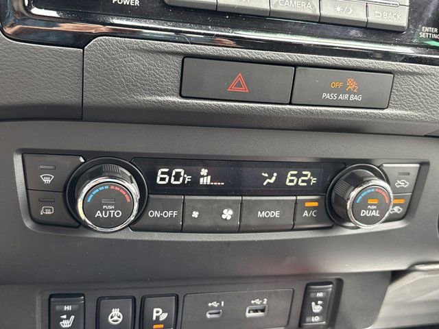 Used 2023 Nissan Frontier PRO-4X w/ Pro-4X Premium Package AWD/4WD image 37