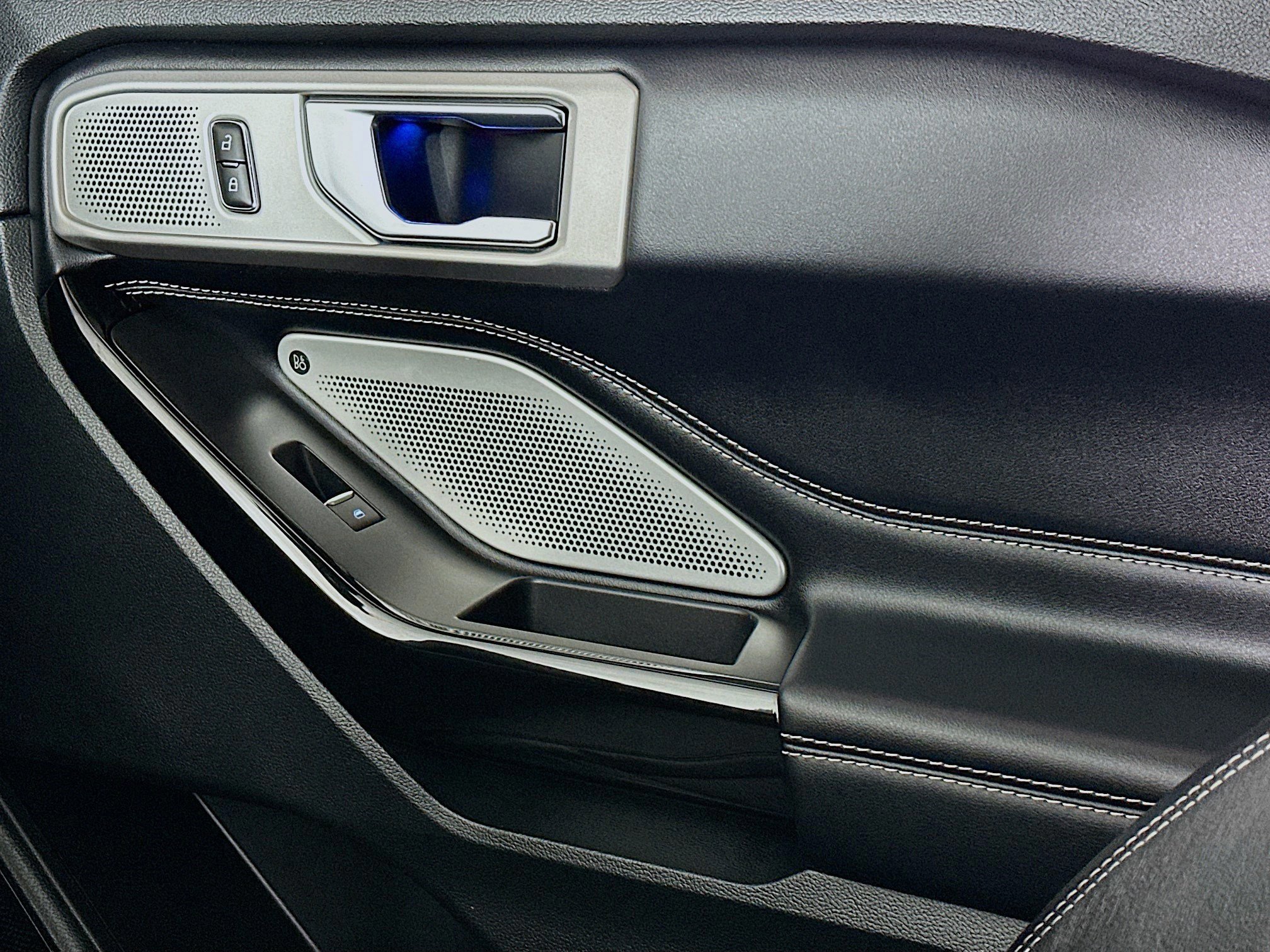 Used 2021 Ford Explorer ST w/ Equipment Group 401A image 17