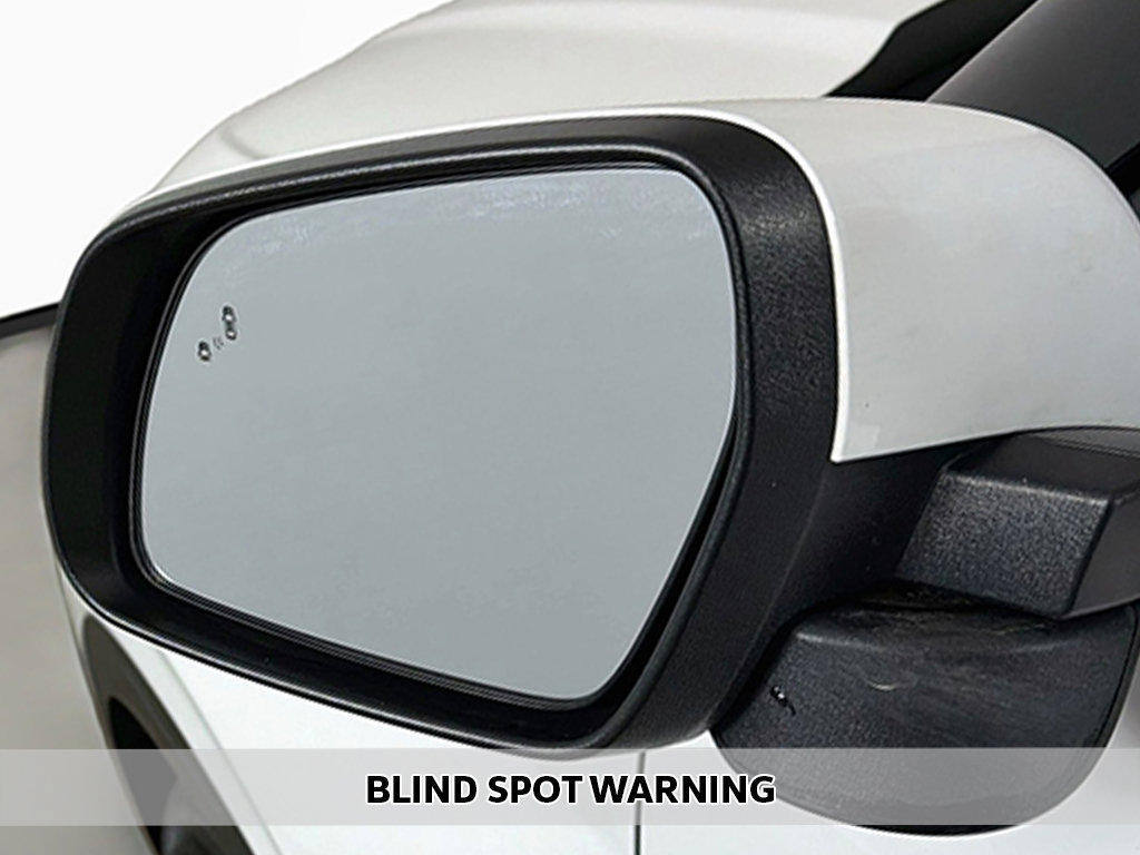 Used 2023 Hyundai Venue SEL FWD image 4
