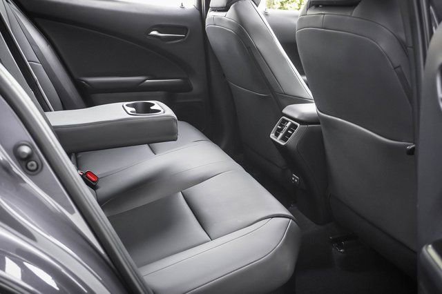 Certified 2025 Lexus UX 300h FWD w/ Accessory Package (Z2) image 24