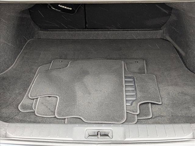 Certified 2025 Nissan Sentra SR FWD image 6