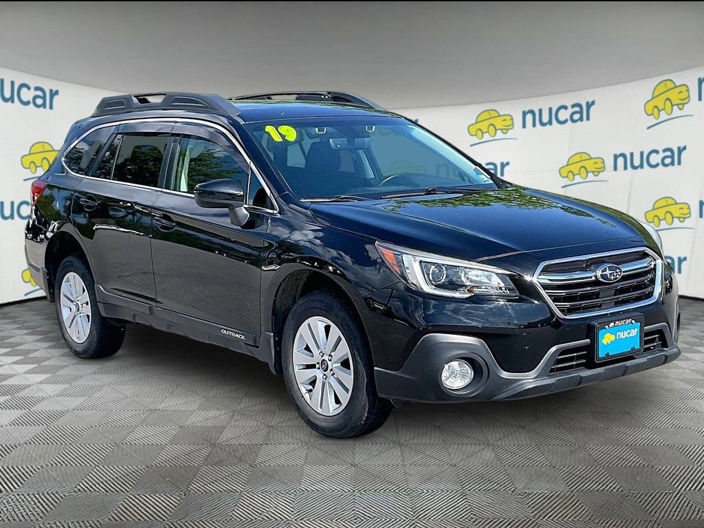 Used 2019 Subaru Outback 2.5i Premium AWD/4WD image 1