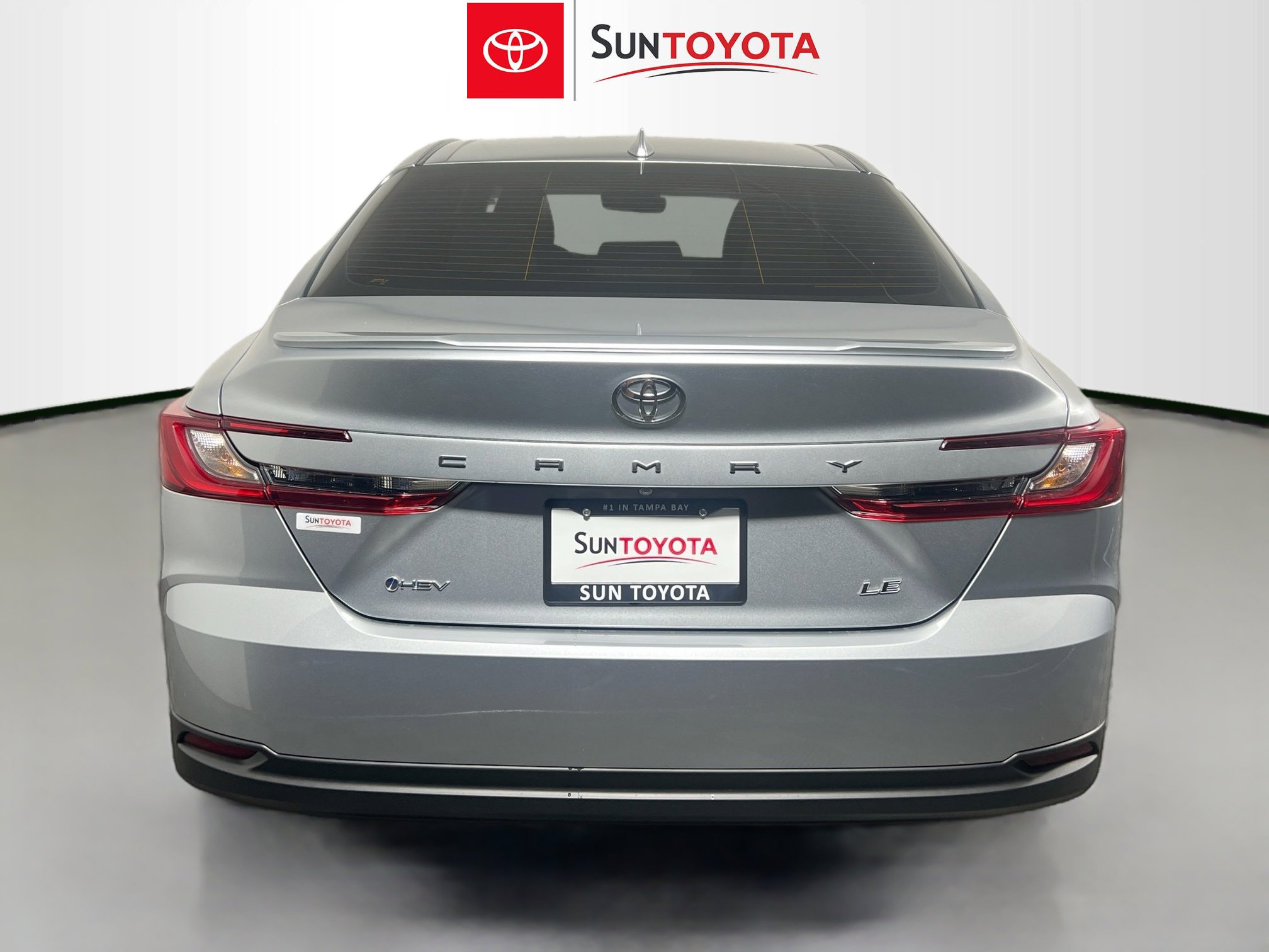 Used 2025 Toyota Camry LE w/ Convenience Package FWD image 5