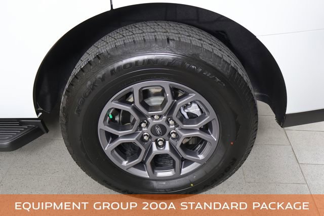 Used 2025 Ford Expedition Active image 11