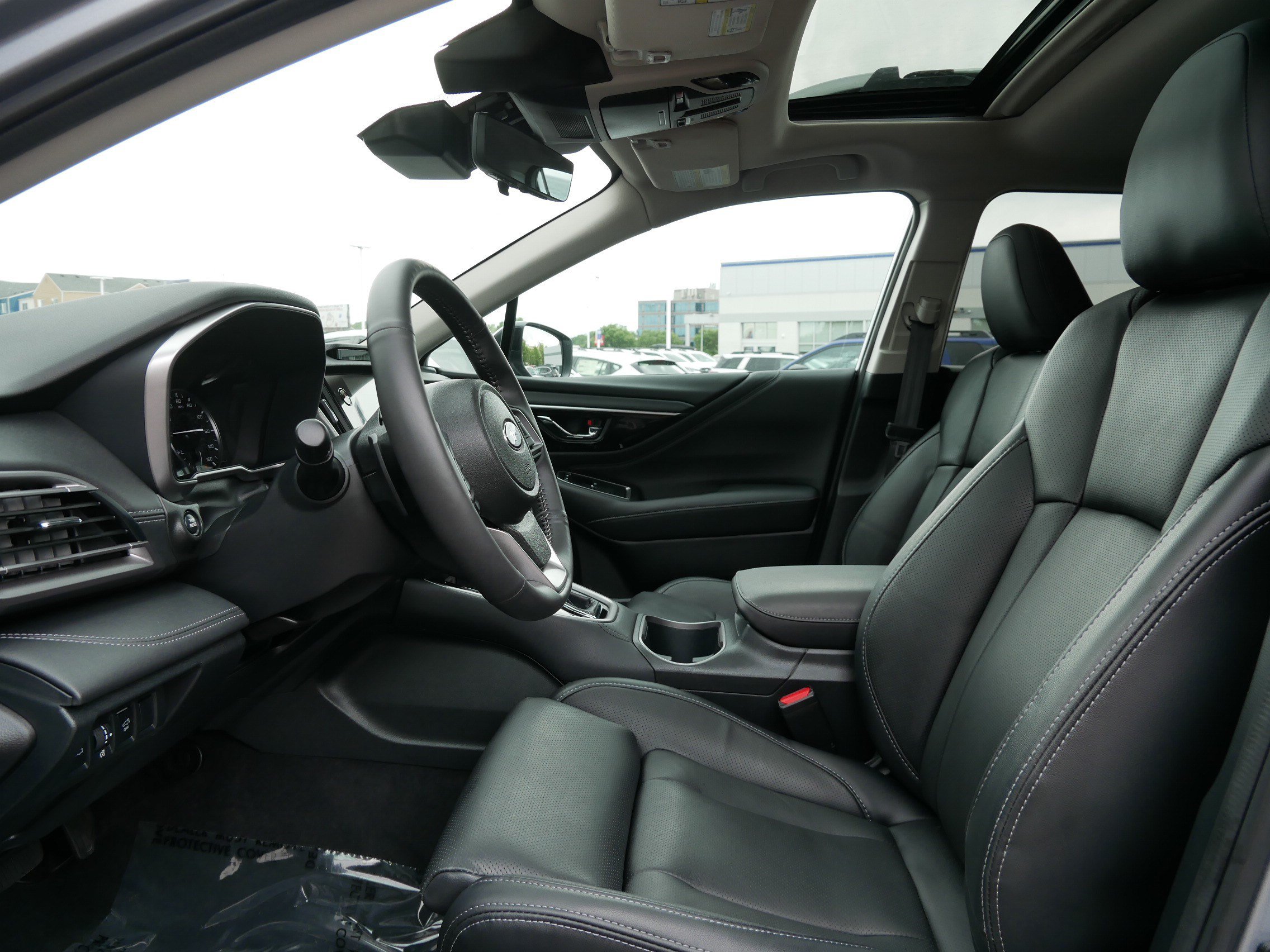 Certified 2025 Subaru Outback Touring AWD/4WD image 31