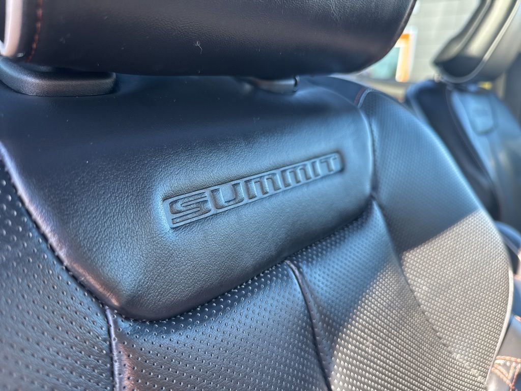 Used 2024 Jeep Grand Cherokee L Summit w/ Advanced Protech Group IV image 30