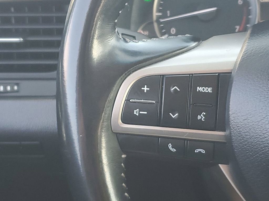 Used 2018 Lexus RX 350L FWD image 36