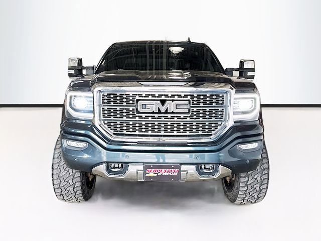 Used 2018 GMC Sierra 1500 Denali w/ Denali Ultimate Package AWD/4WD image 4